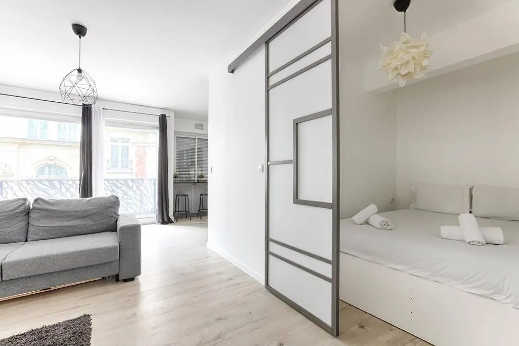 Apartman Champs Elysees Haussmann Charming 1br Párizs